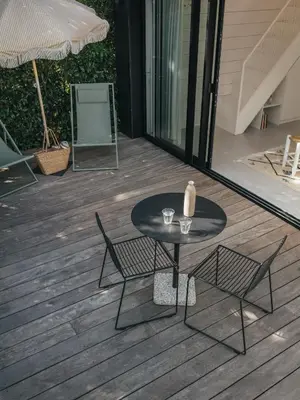Balcon ou terrasse dans l'établissement Tikalon - Tiny House en bord de mer