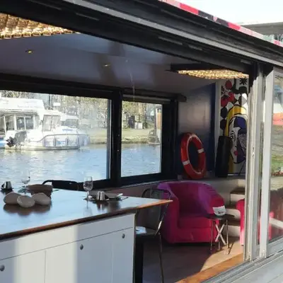 Péniche ! Amours Le Dô Karina Bisch 2019