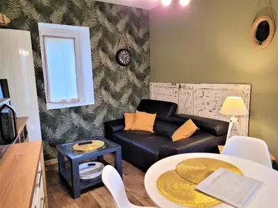 Coin salon dans l'établissement Le Petit Clos, 3 étoiles