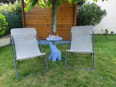 Jardin de l'établissement Beau-Rivage, Villa 6 personnes, plage à 200m