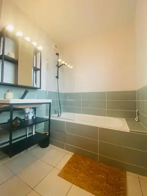 Salle de bains dans l'établissement Le Rosa Bonheur