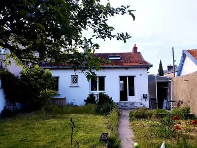 Jardin de l'établissement Chambre indépendante avec SDB sur jardin, au calme