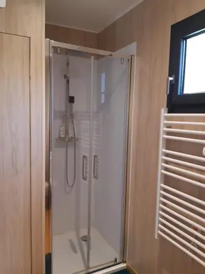 Salle de bains dans l'établissement Studio en bois à 20mn du Puy du Fou avec grand jardin