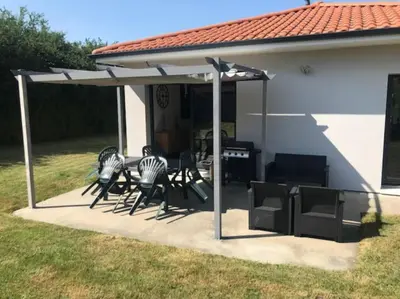 Terrasse ou espace extérieur de l'établissement Le chêne enchanté à 10' du Puy du Fou