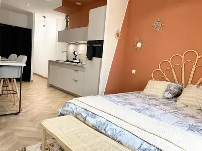 Cuisine ou kitchenette dans l'établissement Studio Queen
