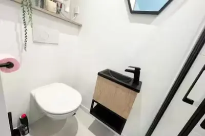 Salle de bains dans l'établissement Les studios de l'Albatros