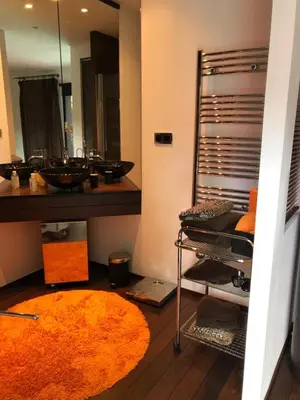 Coin salon dans l'établissement La Maison Courtois