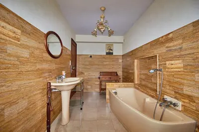 Salle de bains dans l'établissement La première pierre