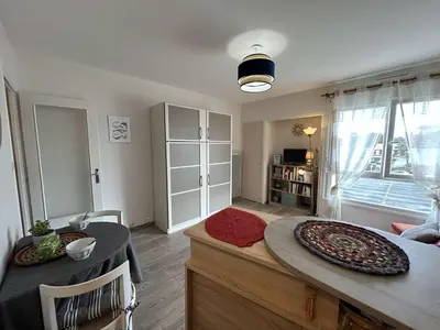 Coin salon dans l'établissement Studio à 100m de la plage pour 3 pers avec lave-linge - FR-1-224C-51