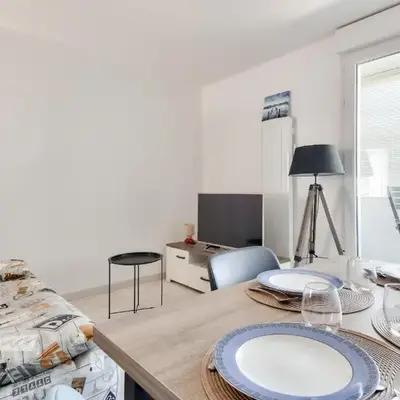 Appartement pour 4- Balcon- Plage des Becs