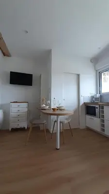 Cuisine ou kitchenette dans l'établissement Gîte le ST Aubinois