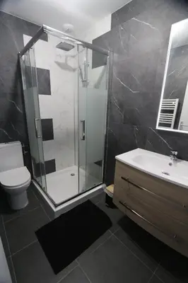 Salle de bains dans l'établissement Appart hotel Cholet Carteron