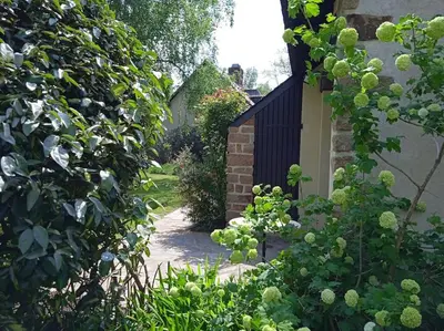 Jardin de l'établissement Cottage spacieux Domaine de la Bretesche