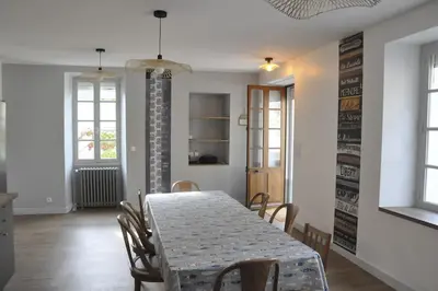 Coin salon dans l'établissement Ô Rivage, maison familiale bord de Loire