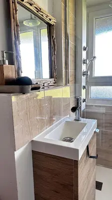 Salle de bains dans l'établissement Appartement T1bis Saint Herblain