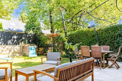Jardin de l'établissement Le coin des Songes - Maison avec jardin