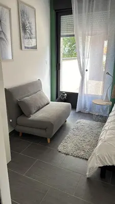 Coin salon dans l'établissement Studio indépendant et cosy