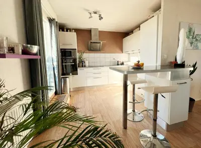 Cuisine ou kitchenette dans l'établissement Le panoramique