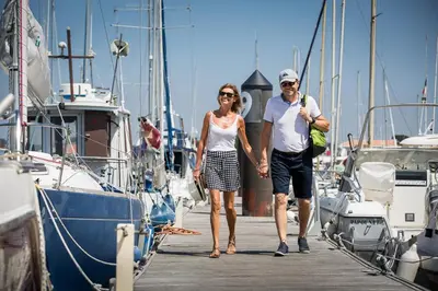 Clients de l'établissement Villa Terre et Mer avec piscine privee