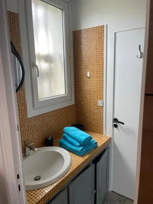 Salle de bains dans l'établissement Chambre Privée chez L' Habitant