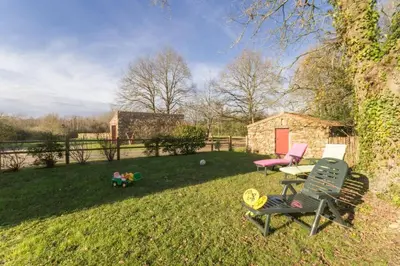 Jardin de l'établissement Le Refuge d'Aglaé