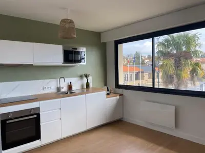 Cuisine ou kitchenette dans l'établissement L'Échappée Belle - Appartement charmant et chaleureux
