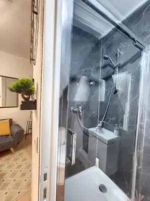 Salle de bains dans l'établissement Le petit duplex du Paul B