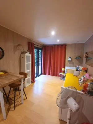 Cuisine ou kitchenette dans l'établissement Charmant studio à Saint Brévin l'Océan
