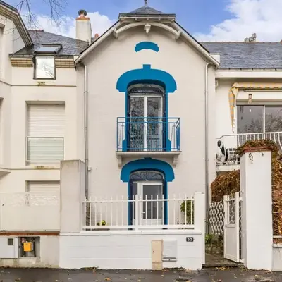 Villa face à la mer avec terrasse privative