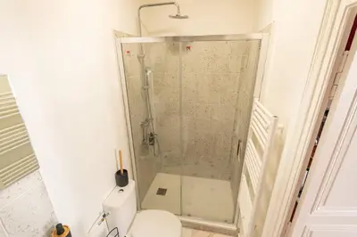 Salle de bains dans l'établissement Immeuble L'Aristocrate - L'Epicurien- Bd Carnot