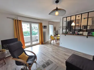 Cuisine ou kitchenette dans l'établissement Nouveau - Le Colibri
