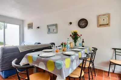 Coin salon dans l'établissement Instants de détente et de partage aux sables d'or