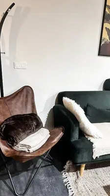 Coin salon dans l'établissement Loft Rezé