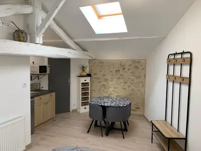 Cuisine ou kitchenette dans l'établissement La Meilleraye 2 Chambres privées indépendantes à 5min du Puy du Fou