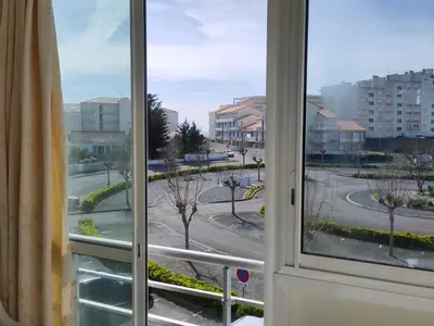 Plan de l'établissement Spacieux appartement 4 pers à 200m de la plage avec parking privé - FR-1-323-443