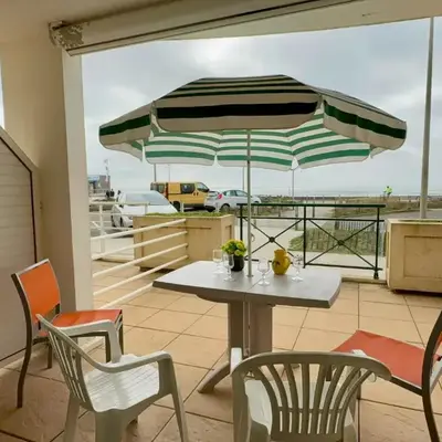 Bel Appartement Proche Mer avec Terrasse - Saint Hilaire de Riez - FR-1-323-455