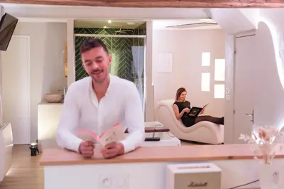 Clients de l'établissement À la folie - Loft & Spa