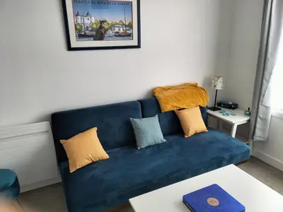 Coin salon dans l'établissement Dormez au coeur du village entre plage et polder