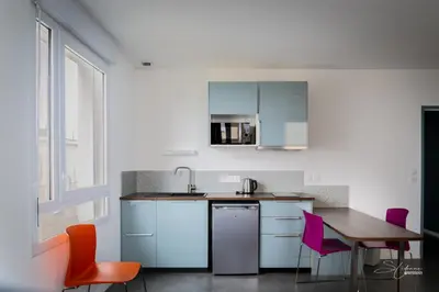 Cuisine ou kitchenette dans l'établissement Le Spot CIS Nantes