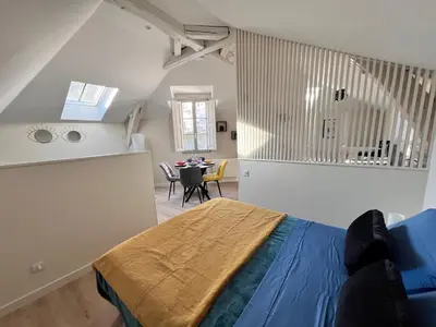 Coin salon dans l'établissement Lysbed - T2 Le Flore
