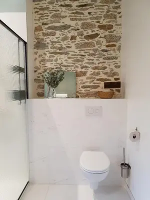 Salle de bains dans l'établissement Superbe maison de campagne à deux pas de Nantes