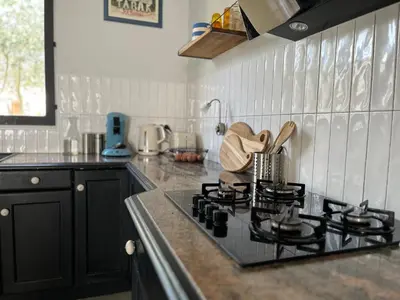 Cuisine ou kitchenette dans l'établissement Maison de Famille - Lac de Grand-Lieu, Passay