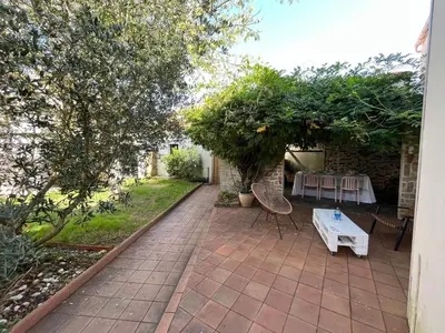 Jardin de l'établissement Maison de Famille - Lac de Grand-Lieu, Passay