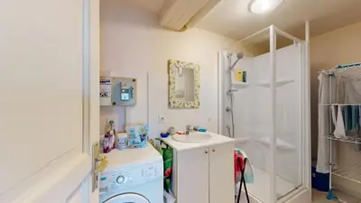 Salle de bains dans l'établissement Gite La Dodiniere