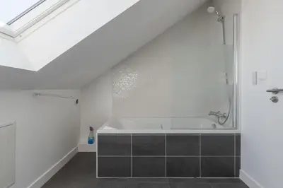 Salle de bains dans l'établissement L'Escampette - A 650m de la plage