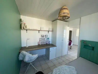 Cuisine ou kitchenette dans l'établissement Magnifique T3 proche puy du fou