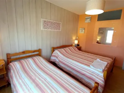 Un ou plusieurs lits dans un hébergement de l'établissement Bel Appartement Face Mer - 1 Chambre - Classé 2* - Parking - 5 personnes - FR-1-323-299