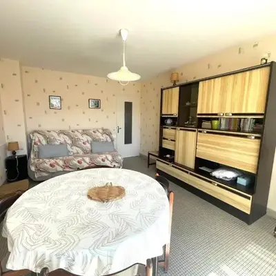 Appartement calme à 150m de la plage avec parking privé - FR-1-323-305