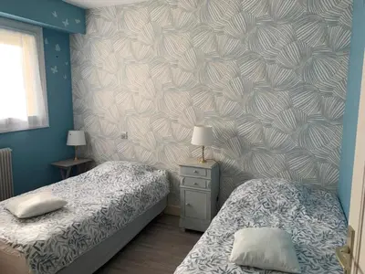 Plan de l'établissement Appartement 2 chambres avec parking, face à la mer - FR-1-323-492