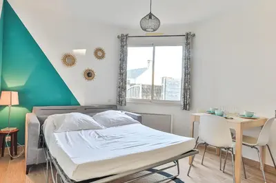Un ou plusieurs lits dans un hébergement de l'établissement Violette Villa - Piscine